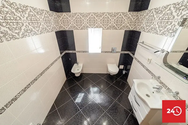 Шикарный дом 287,7 кв.м в черте города (Заря) с гаражом, летней кухней - Фото 6