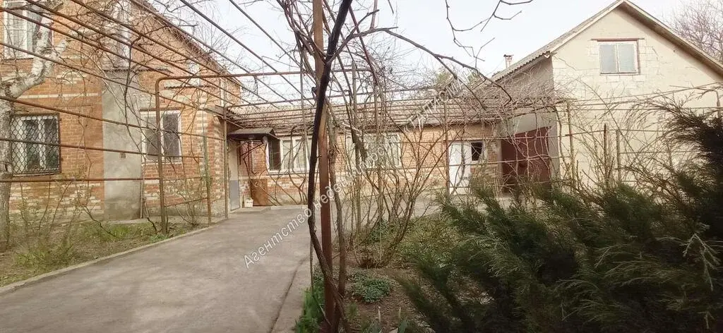 Продается двух этажный дом   в пригороде г.Таганрога, Золотая Коса - Фото 1