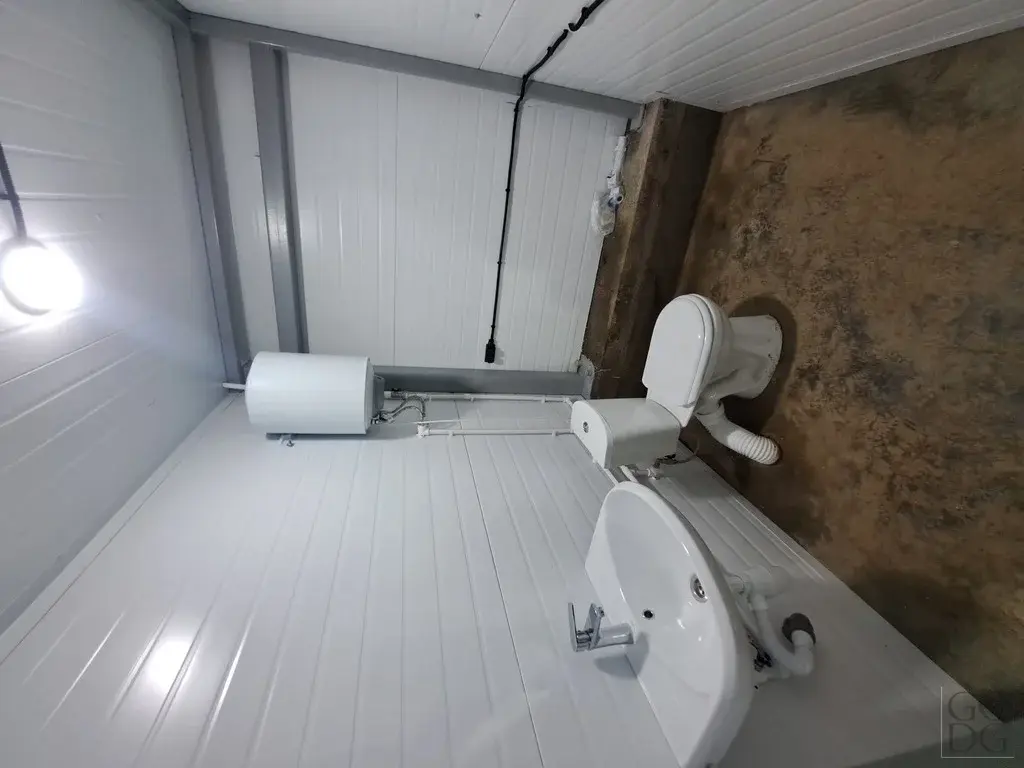 Продается склад, 1 500 м2 около Зеленограда - Фото 1