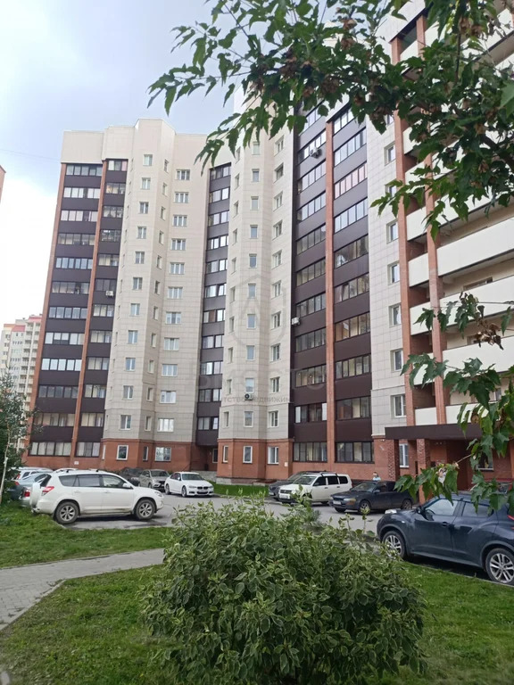 Продажа квартиры, Краснообск, Новосибирский район, 2-й микрорайон - Фото 0