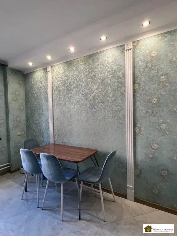 Продается двушка с евро-ремонтом мкр-н Ольгино, ул. Шестая, д.13 - Фото 2