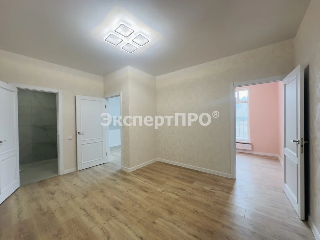 Продажа квартиры, Мирное, Симферопольский район, улица Крымской Весны - Фото 1