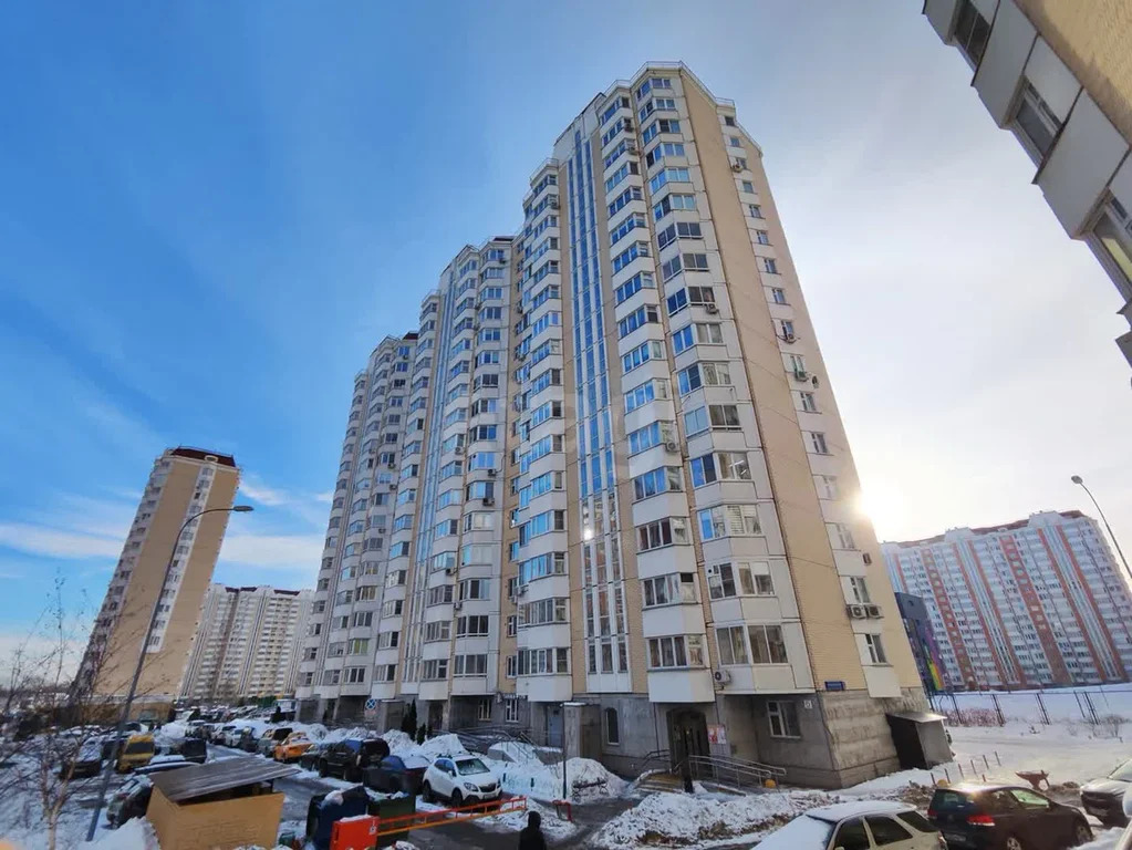 Продажа квартиры, ул. Ухтомского Ополчения - Фото 0