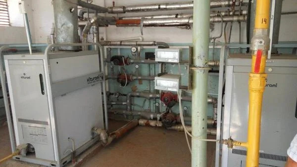 Здание котельной; Пункт учета расхода газа на миникотельной; Котел ... - Фото 0