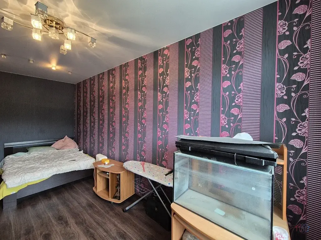 Комната 37 м2 в 4-к., 2/4 эт. - Фото 12