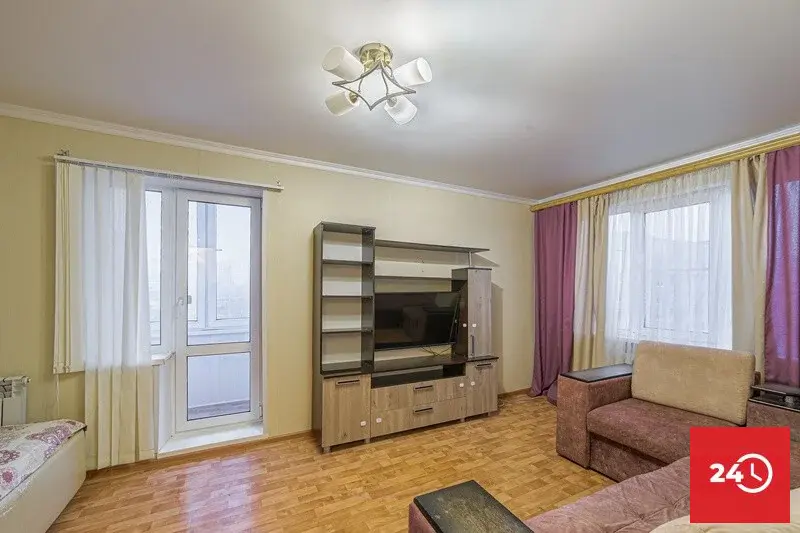 1к квартира с ремонтом по проспекту Кижеватова 33 (Окружная)! - Фото 3