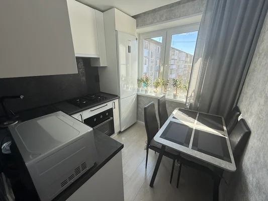 Продам однокомнатную (1-комн.) квартиру, Южное ш, 24а, Нижний Новго... - Фото 1