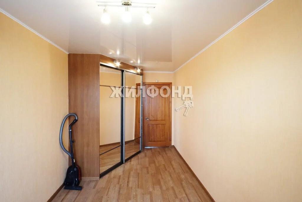 Продажа квартиры, Новосибирск, ул. Ватутина - Фото 2
