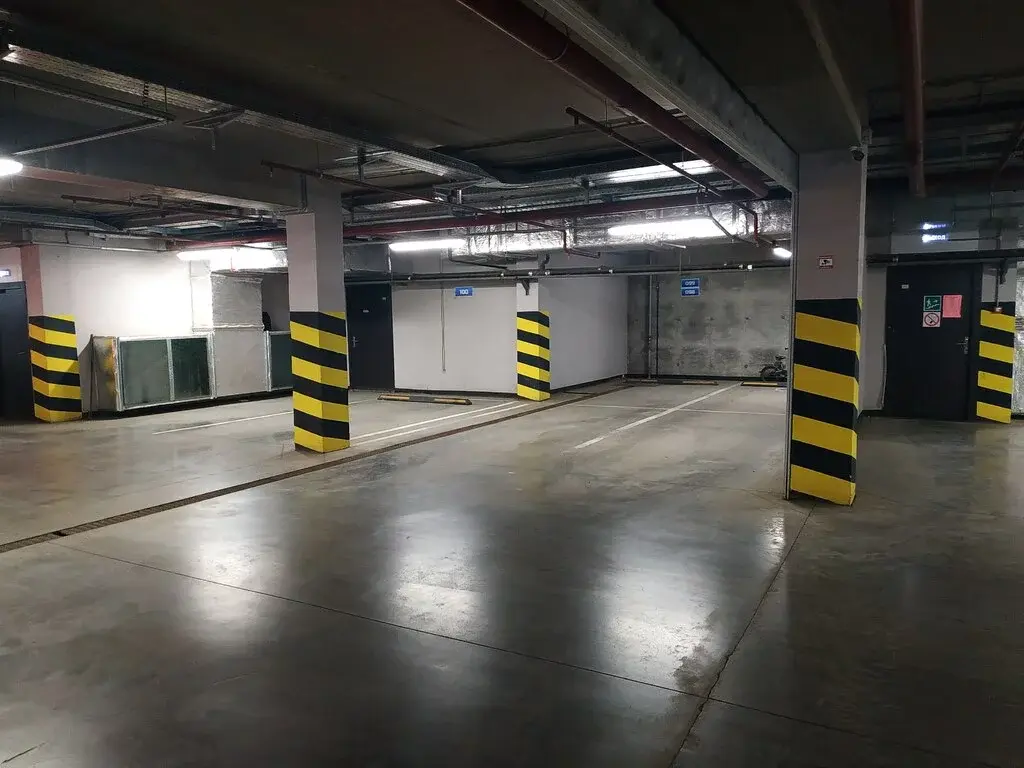 паркинг центр. галерея астор ростов-на-дону парковка. подземная парковка. бц лотос паркинг. паркинг центр.