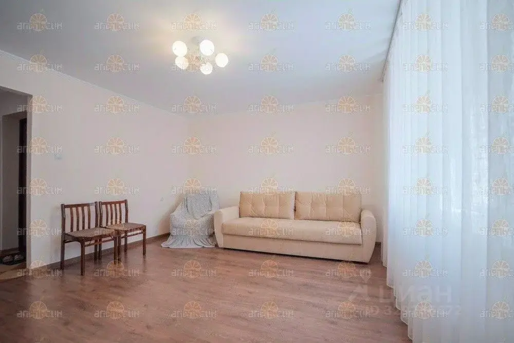 Снять двухкомнатную квартиру 63.2м ул. 45-я Параллель, 22/7, ... - Фото 3