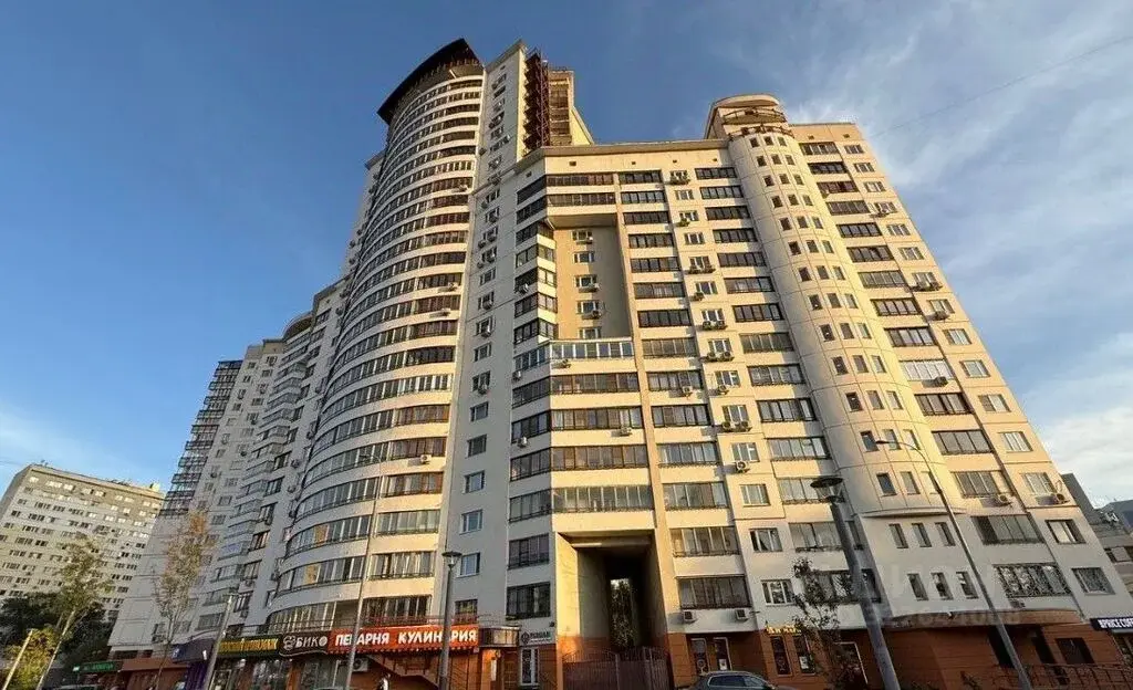 Продаю двухкомнатную квартиру 110.0м Азовская ул., 24К2, Москва, ЮЗАО, ... - Фото 0
