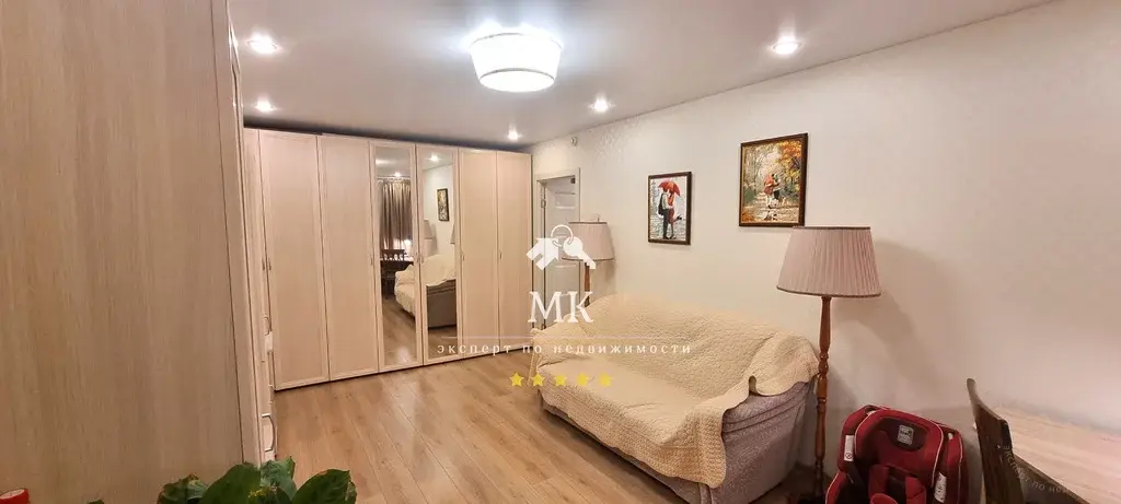 Продается 2 ком.квартира +машиноместно в подземном паркинге - Фото 2