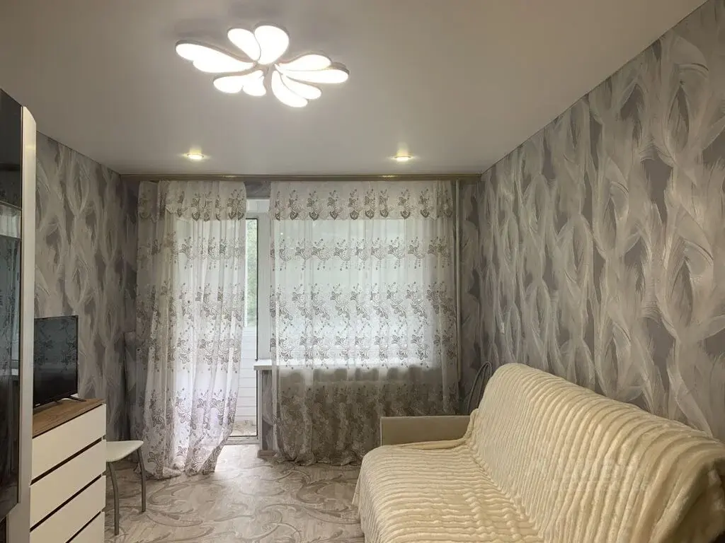 Продаю однокомнатную квартиру 32.0м ул. 50 лет Советской Армии, 17, ... - Фото 1