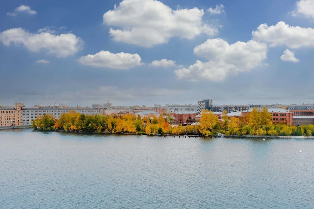 Продажа квартиры в новостройке, м. Спортивная, ул. Ремесленная - Фото 0