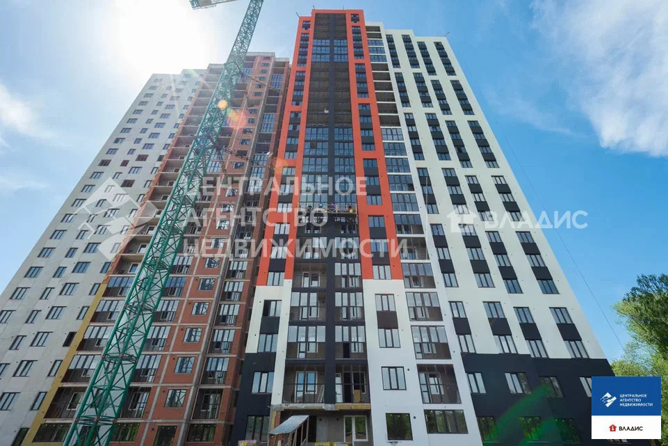 Продажа квартиры в новостройке, Рязань, микрорайон Октябрьский городок - Фото 0