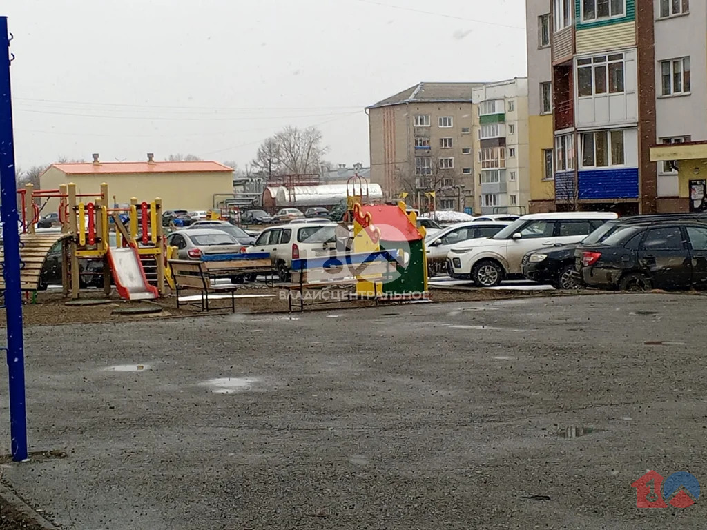 Ленинск-Кузнецкий городской округ, Ленинск-Кузнецкий, бульвар Химиков, ... - Фото 17