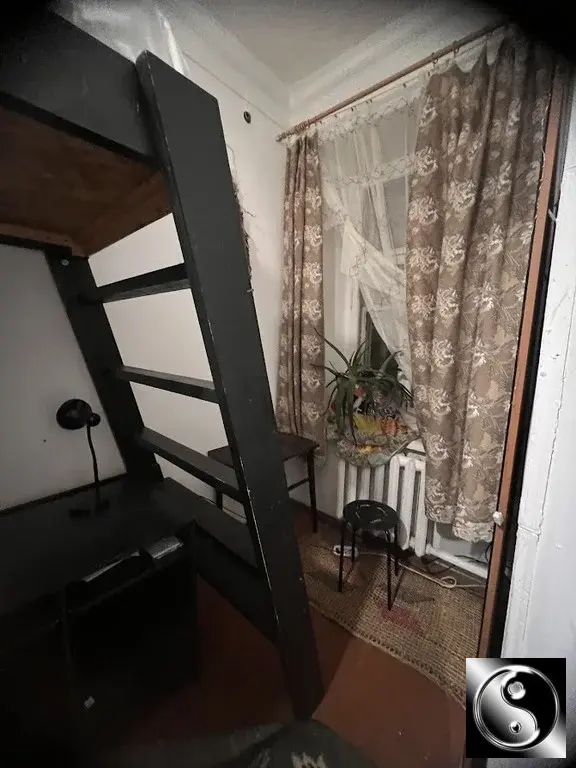 Комната 10 м2 в 3-к, 3/3 эт. 17 500 &8381; в месяц Москва, 1-й Колобов - Фото 2