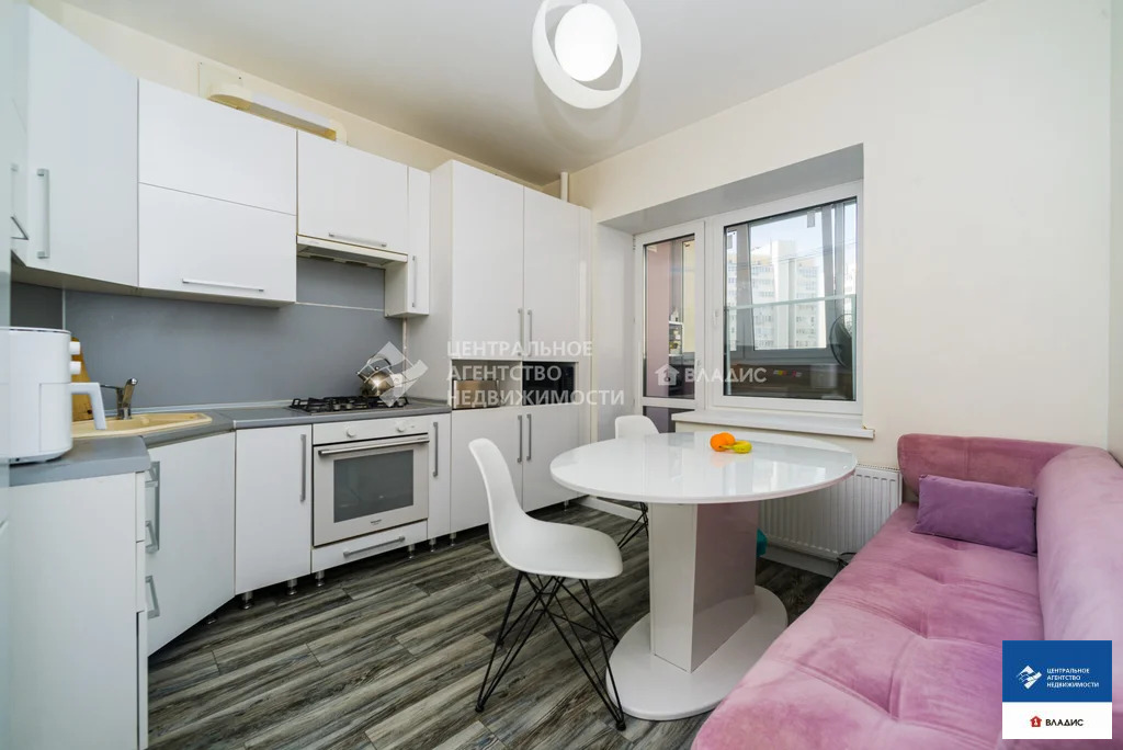 Продажа квартиры, Рязань, улица Лизы Чайкиной - Фото 0