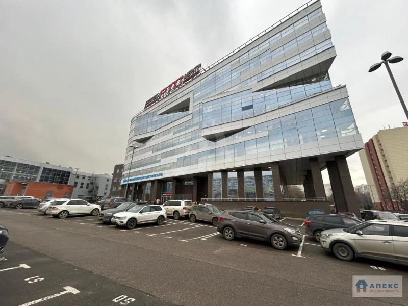 Аренда офиса 1954 м2 м. Улица академика Янгеля в бизнес-центре класса ... - Фото 0