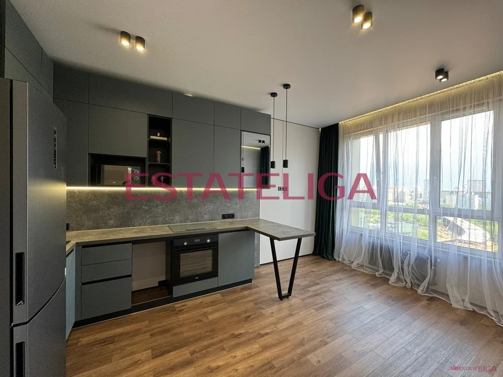 Продажа квартиры, улица Василия Ланового - Фото 1