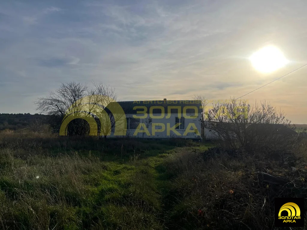 Продажа дома, Садовый, Крымский район, ул. Школьная - Фото 0