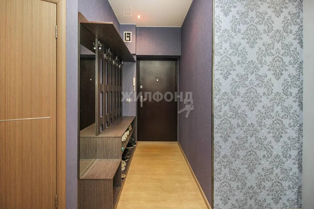 Продажа квартиры, Новосибирск, ул. Кошурникова - Фото 1