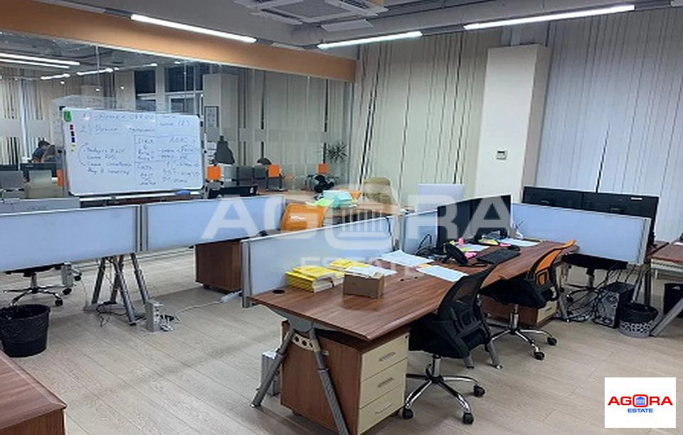 Офис нидерланды. Офис номер 4. Regus домников. Офис а4 в минске. Офис а4 в минске.