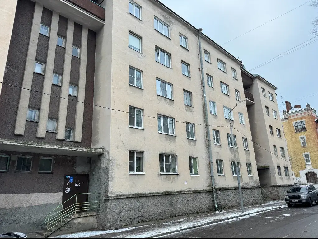 Продается 3-к квартира 67м2 - Фото 0