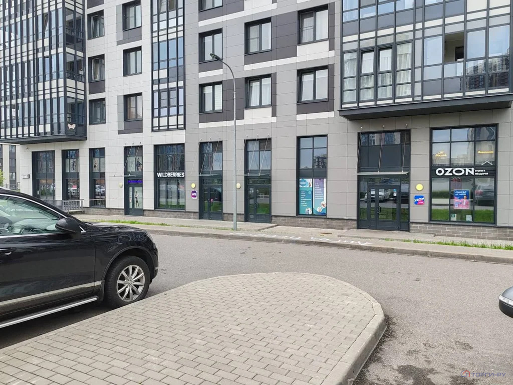 Продажа торгового помещения, Октябрьская наб. - Фото 1