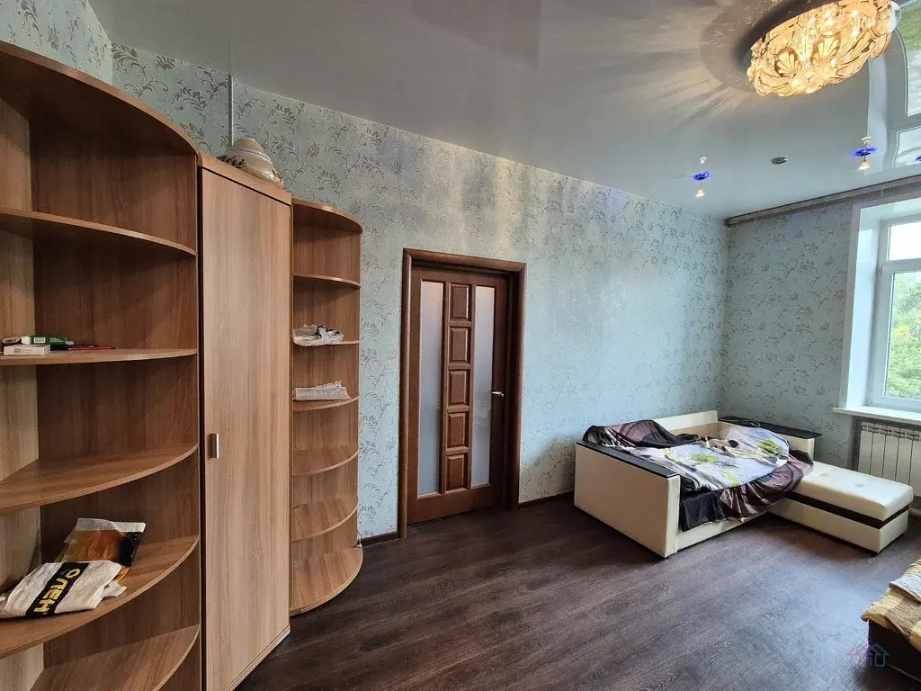 Комната 37 м2 в 4-к., 2/4 эт. - Фото 3