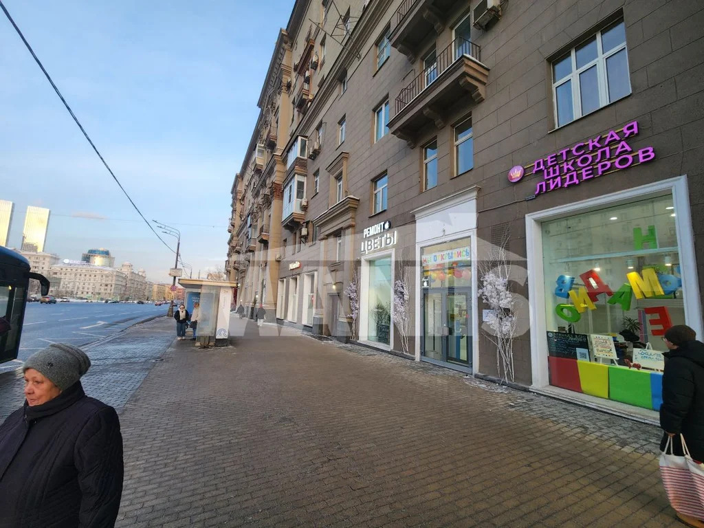 Продажа Торгового помещения на первой линии - Фото 3