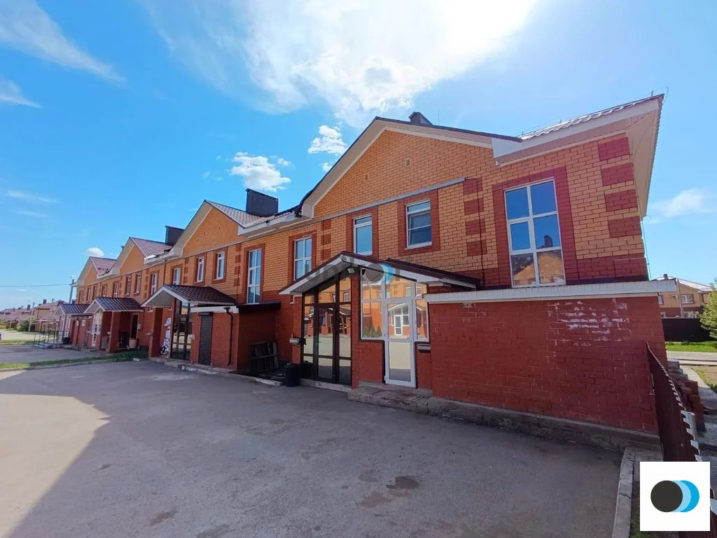 Продажа таунхауса, Зубово, Уфимский район, ул Федора Достоевского - Фото 1