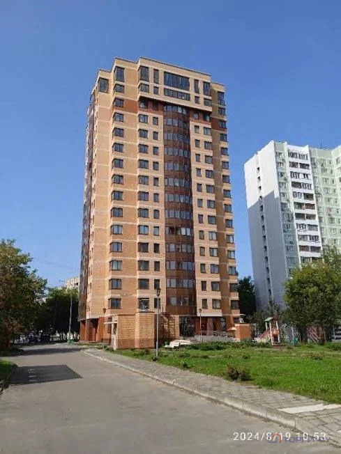 Продажа квартиры, ул. Тихвинская - Фото 1