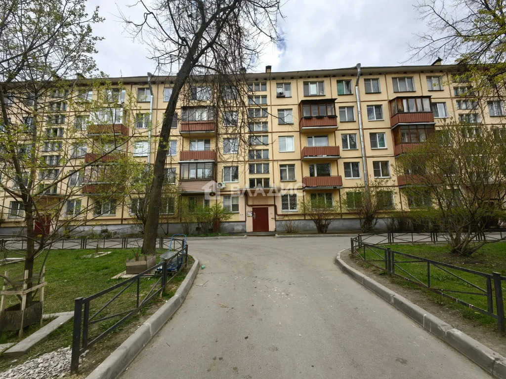 Санкт-Петербург, Замшина улица, д.30, 2-комнатная квартира на продажу - Фото 0