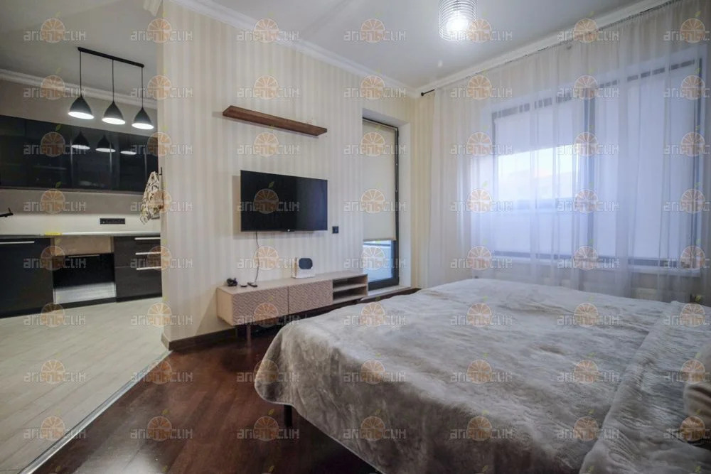 Студия - Фото 1