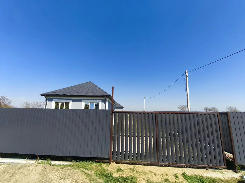 Продажа дома, Львовское, Северский район, ул. Свердлова - Фото 1