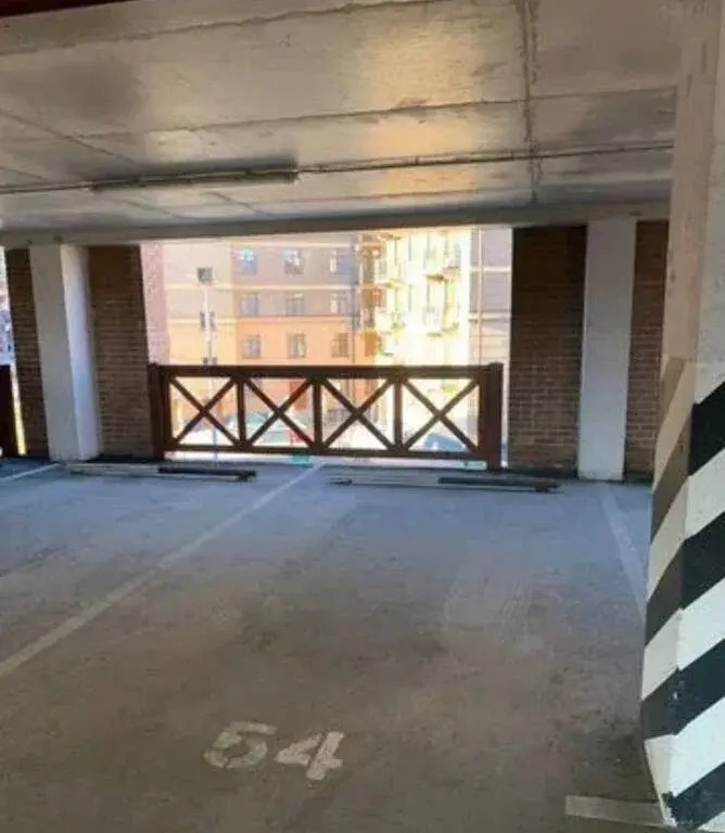 Есть парковочное место, Город  набережных - Фото 6