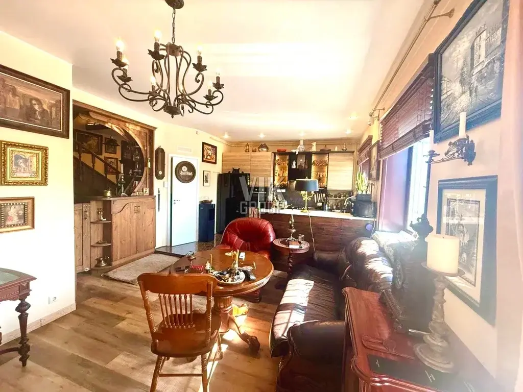 Продается прекрасный трехэтажный коттедж в районе Внуково квартал 56А - Фото 3