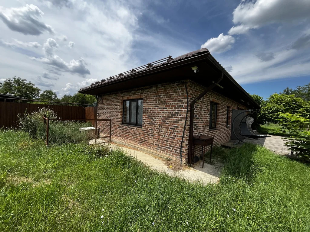 Продажа дома, Новодмитриевская, Северский район, ул. Набережная - Фото 1