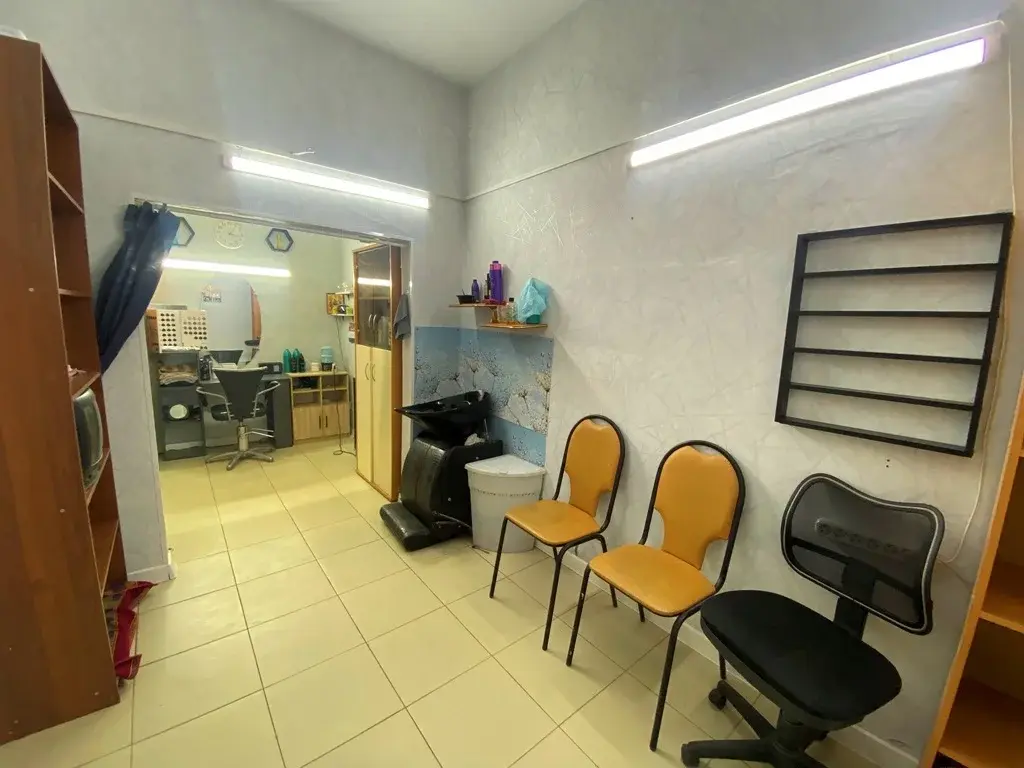 Помещение в 6м микр., дом 27 - Фото 7