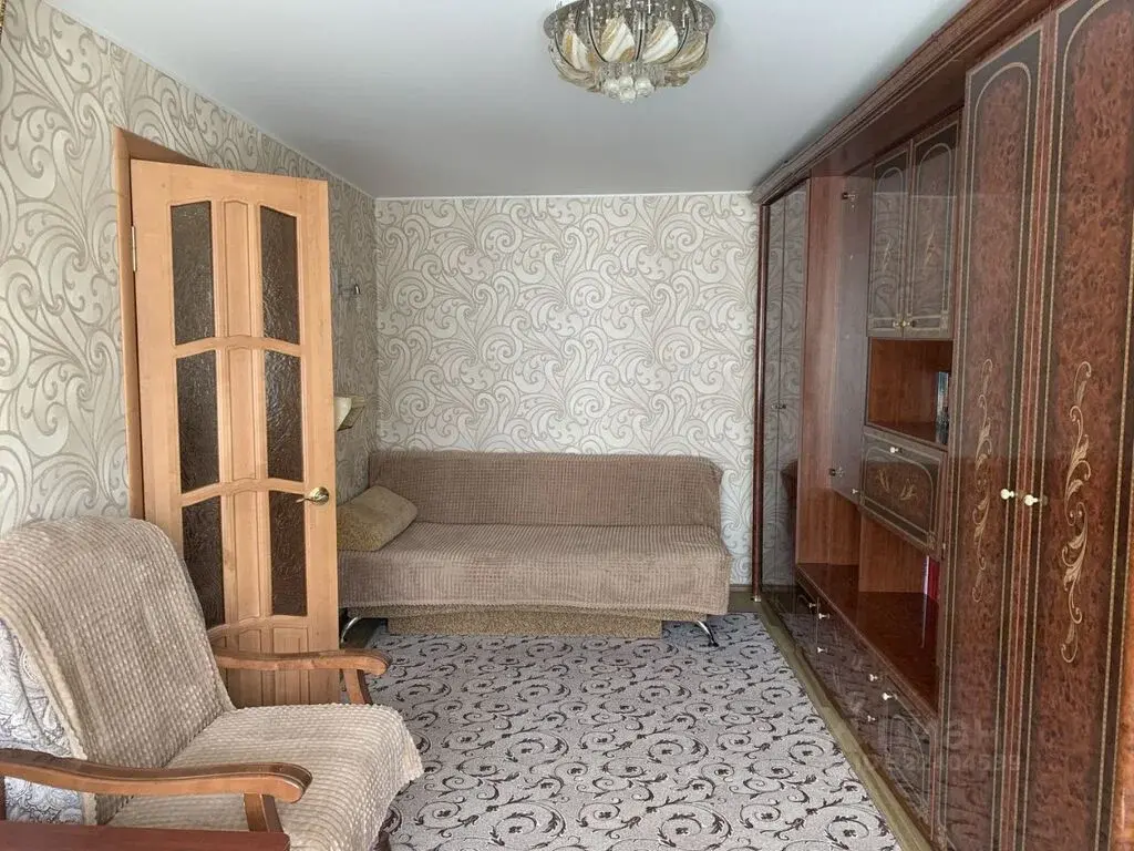 Продаю двухкомнатную квартиру 42.8м Арматурная ул., 23, Алексин, ... - Фото 1