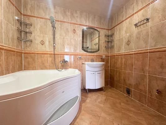 Продам трехкомнатную (3-комн.) квартиру, Казанское ш, 2к1, Нижний Н... - Фото 17