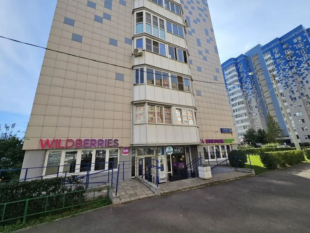 Коммерческое помещение 313,9 м2, 1-я линия, Свердловский — 3 входа, 45 - Фото 1