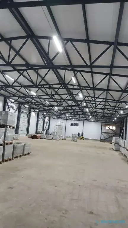 Аренда теплого производственно-складского здания 1500м2 в Порошкино. - Фото 1