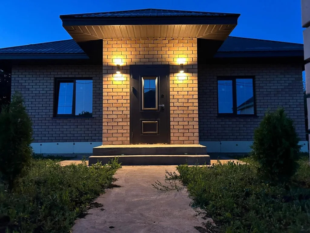 Продажа дома, Оренбург, Ростоши-2 кленовая - Фото 1