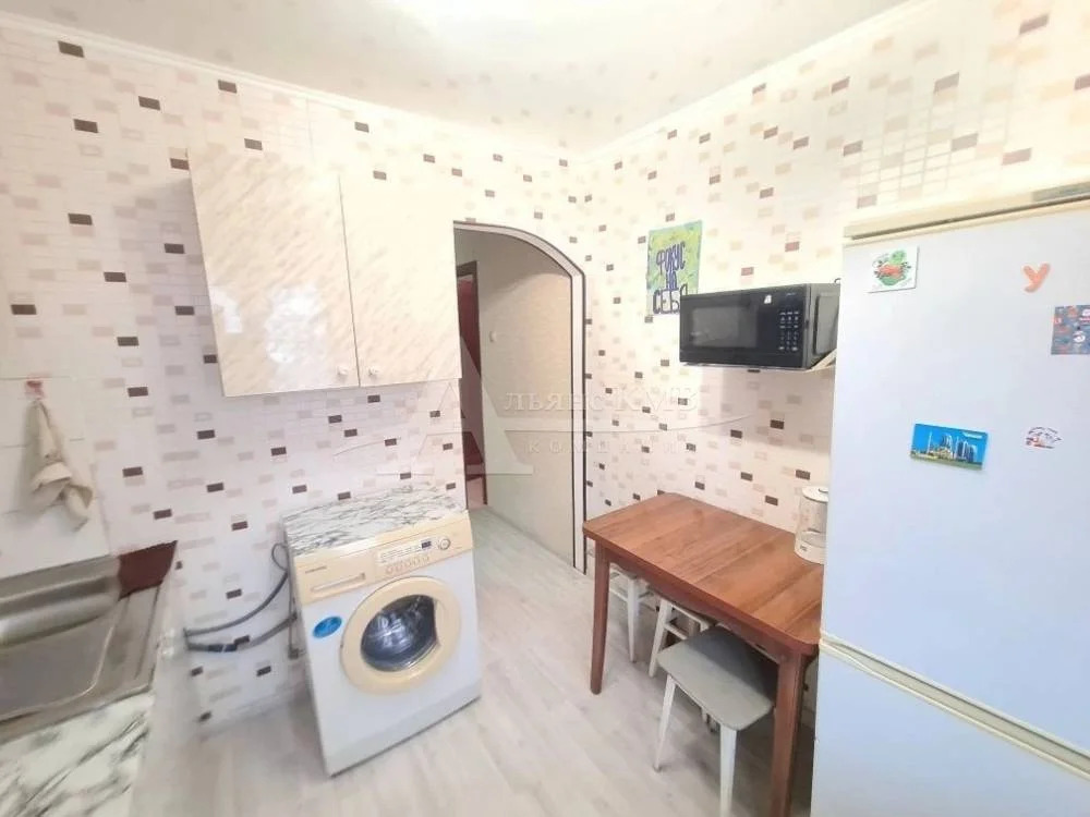 Продажа квартиры, Георгиевск, ул. Калинина - Фото 1