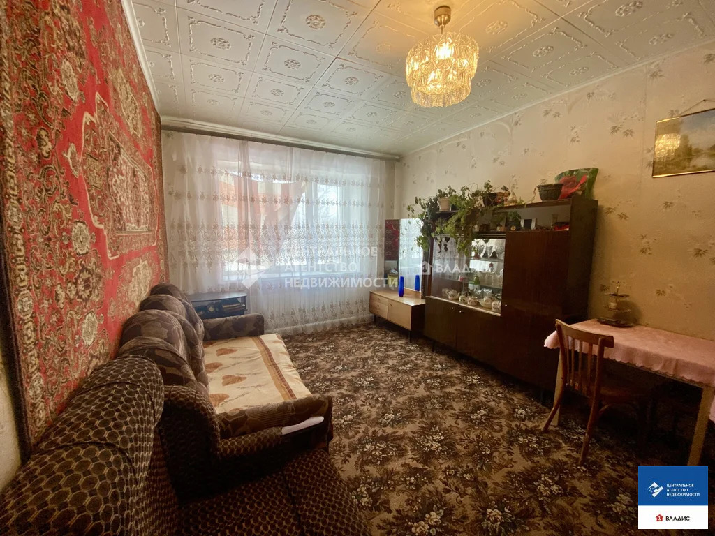 Продажа квартиры, Октябрьский, Михайловский район, улица Гагарина - Фото 1