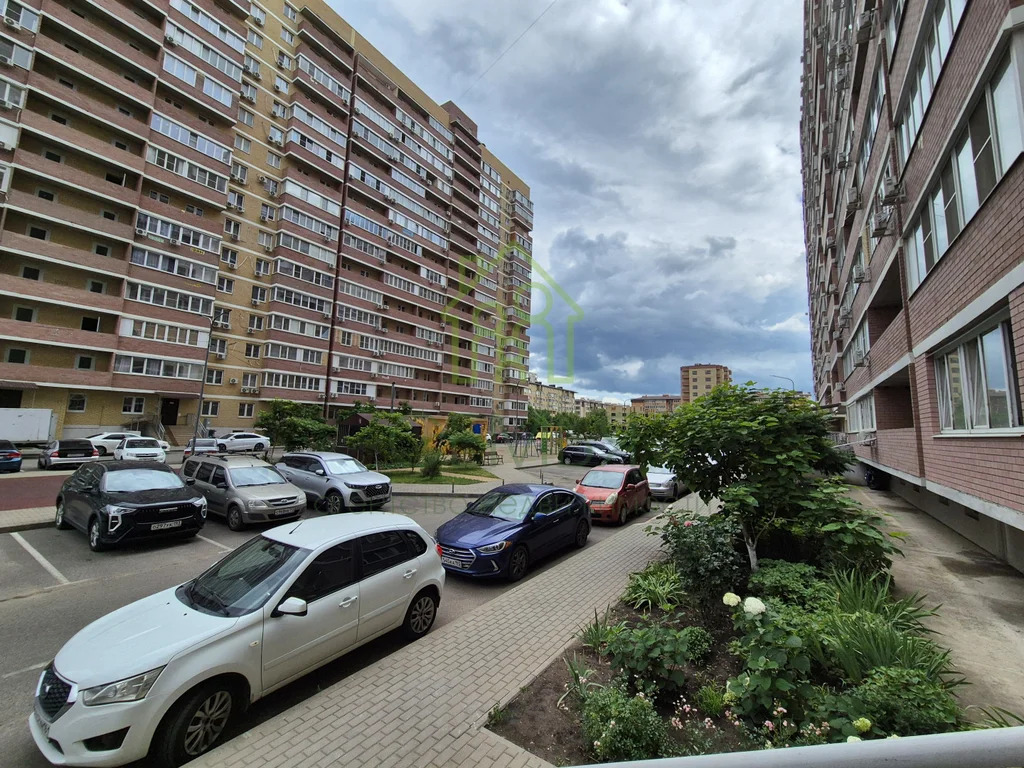 Продажа квартиры, Краснодар, им. Евгении Жигуленко ул. - Фото 3