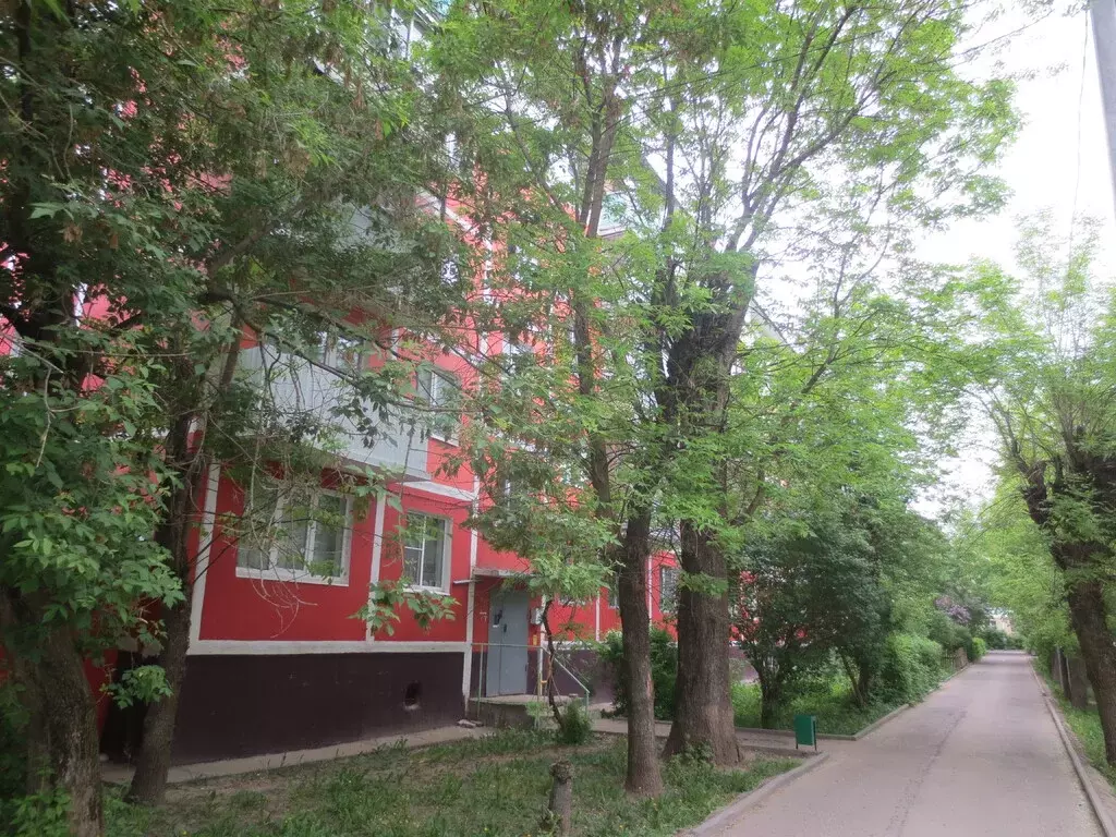 Продам 2х комнатную квартиру в центре г. Серпухов, ул. Горького д. 8. - Фото 2