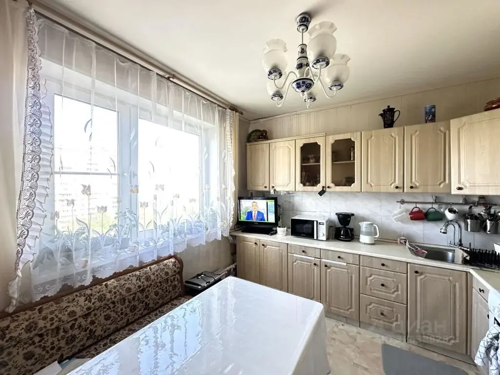 Купить 3 к. квартиру 78 кв.м Чертановская ул., 32К1, Москва, .. - Фото 1